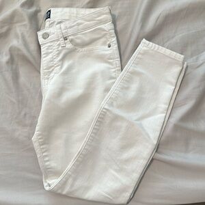 white GAP jean leggings